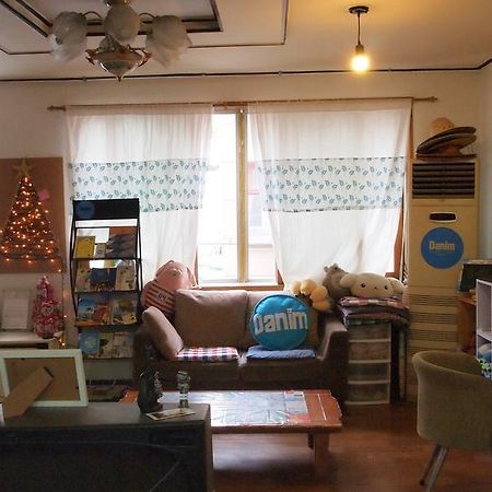 Отель Danim Backpackers Тэгу Экстерьер фото