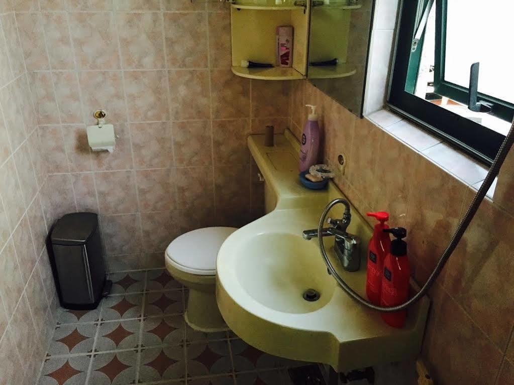Отель Danim Backpackers Тэгу Экстерьер фото