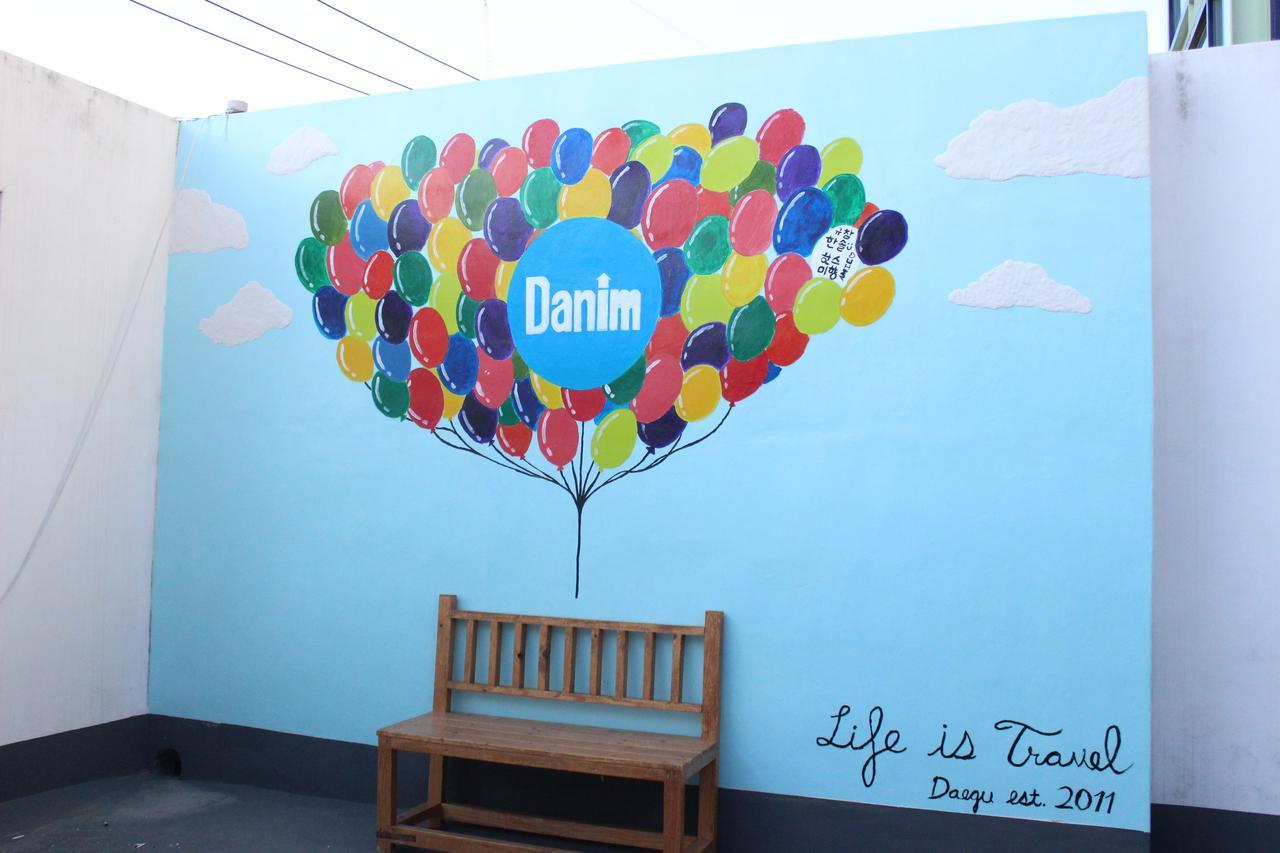 Отель Danim Backpackers Тэгу Экстерьер фото