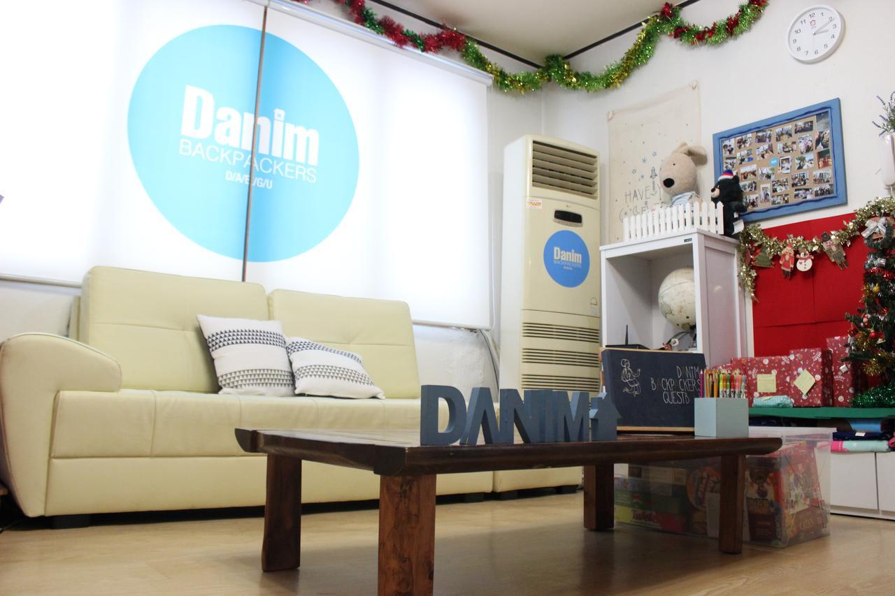 Отель Danim Backpackers Тэгу Экстерьер фото